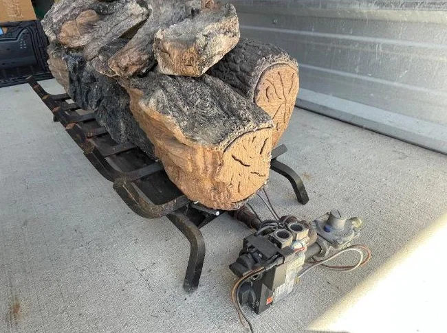 RH/Peterson Realfyre propane fire log thumbnail 3
