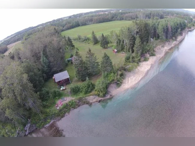 Chalet à louer.        citq 251521 thumbnail 4