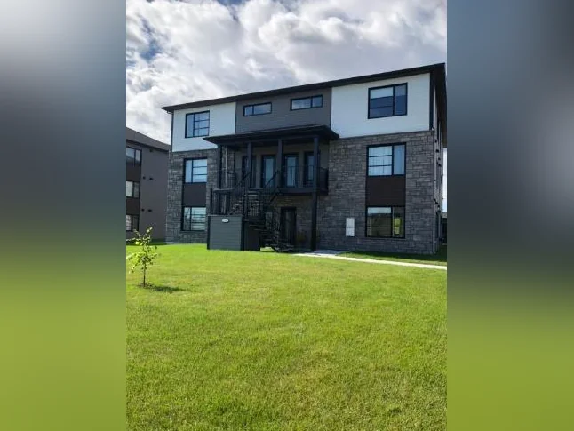 Logement 41/2 à louer à Thetford septembre ou octobre