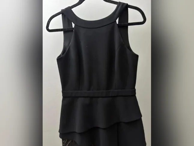 Robe noire BCBG thumbnail 2