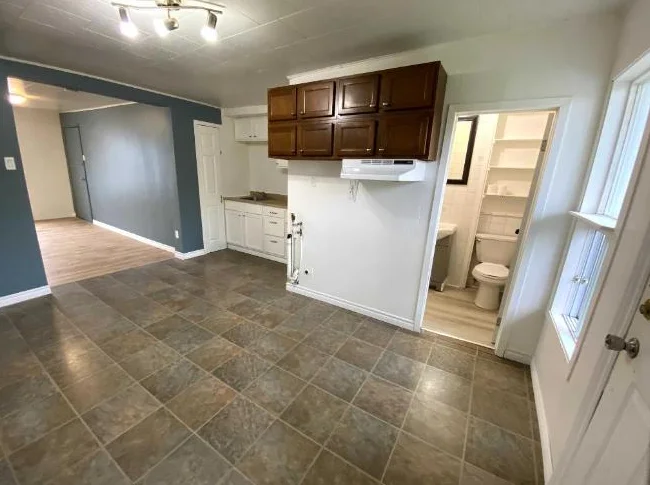 3 1/2 appartement dans quartier St-Sauveur ville de Québec
