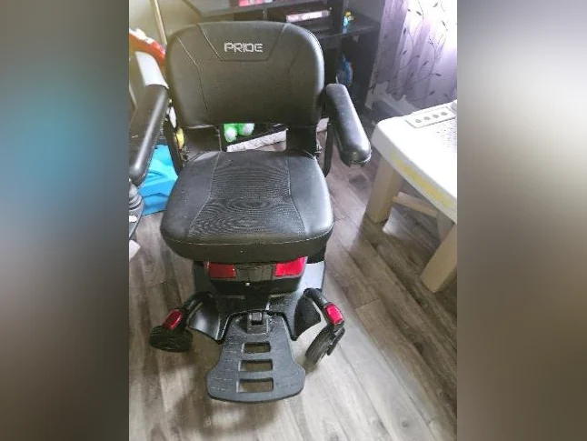 Fauteuil roulant électrique Pride Go chair thumbnail 6