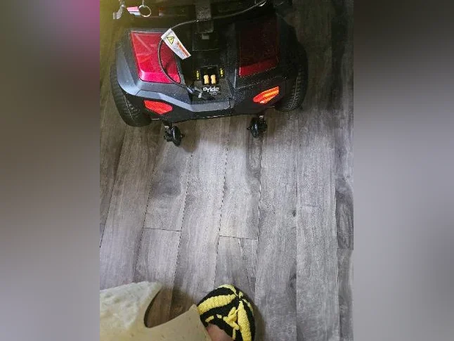 Fauteuil roulant électrique Pride Go chair thumbnail 5