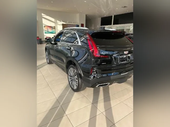 Cadillac XT4, 2024, Aubaine thumbnail 2