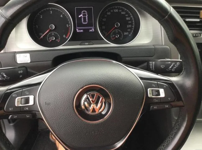 Volkswagen Golf TDI Turbo Diesel thumbnail 7