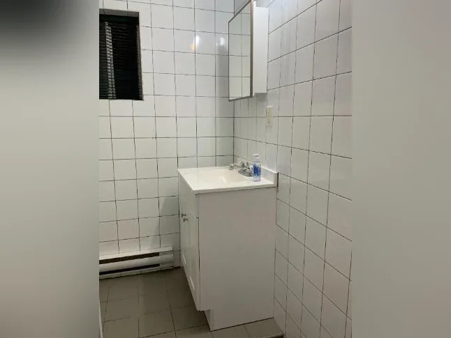 APPARTEMENT À LOUER PRÈS DU MÉTRO CADILLAC thumbnail 7