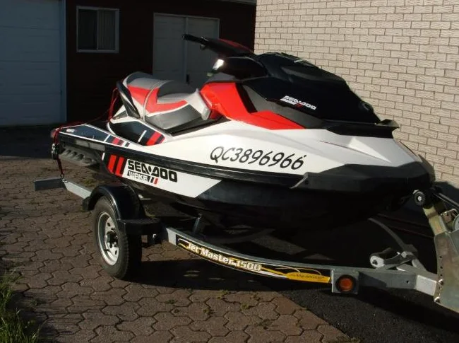 seadoo wake 155 2013 thumbnail 2
