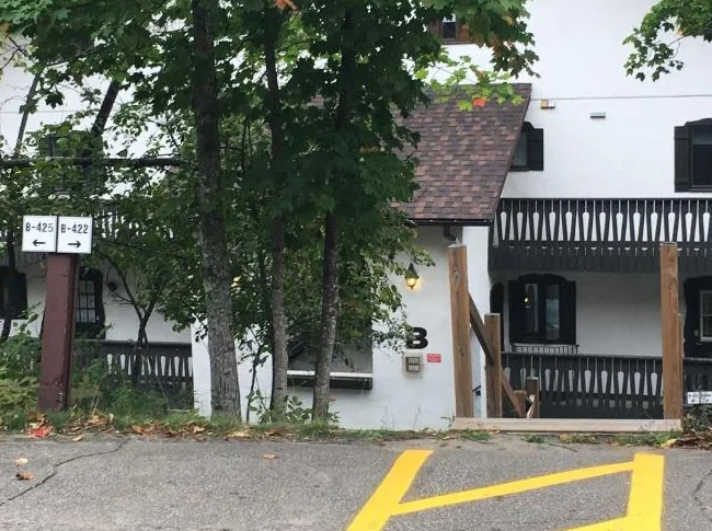 Condo 1 chambre Mont Tremblant thumbnail 2