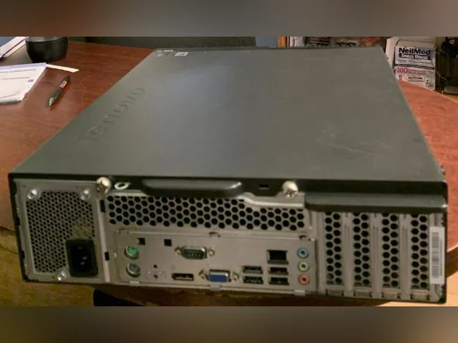 Ordinateur reconstruit Lenovo M73 sff thumbnail 3