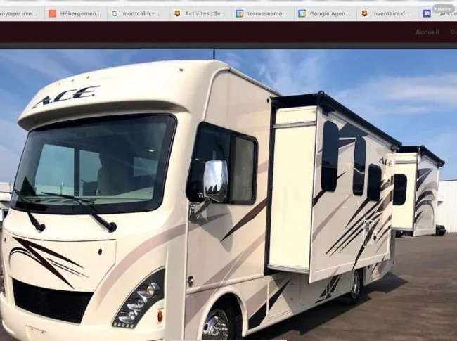 SUPERBE VR   Thor ACE 27. 2 extensions 14,500  KM seulement  LIT KING REDUIT $92,500.00 SPÉCIAL 88,000.00 $ A QUI LA CHANCE thumbnail 3