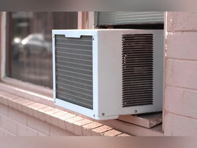 installation climatiseur,air climatisé,portatif sur roulette thumbnail 7