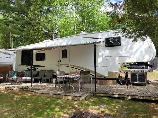 Roulotte Fifth Wheel 2008