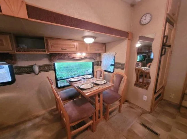 Roulotte Fifth Wheel 2008 thumbnail 9