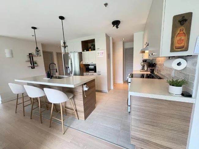 Condo a louer saint-eustache thumbnail 2