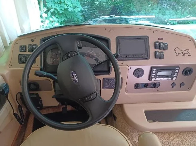 Motorisé Simba Safari 31′ 2009 thumbnail 6