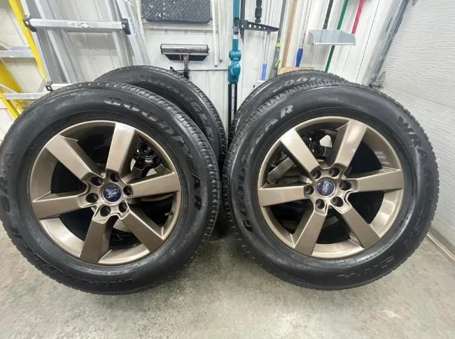 4 Roues Mags Ford + Pneus 20 Pouces