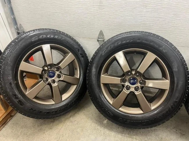 4 Roues Mags Ford + Pneus 20 Pouces thumbnail 3