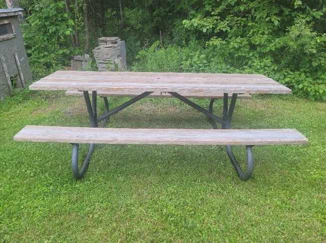 Table pique nique