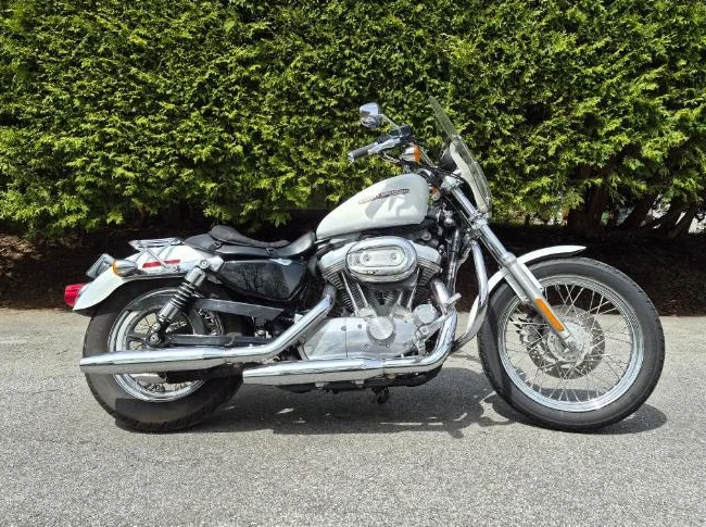 Harley Davidson Sportster 883