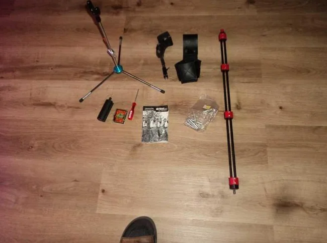 Arc Hoyt Sapphire ZR200 gaucher. Couleur rouge flamme. thumbnail 6