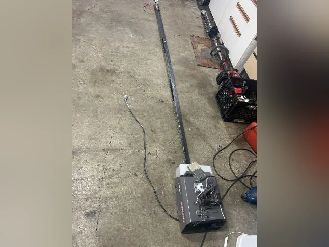 Ouvre porte de garage
