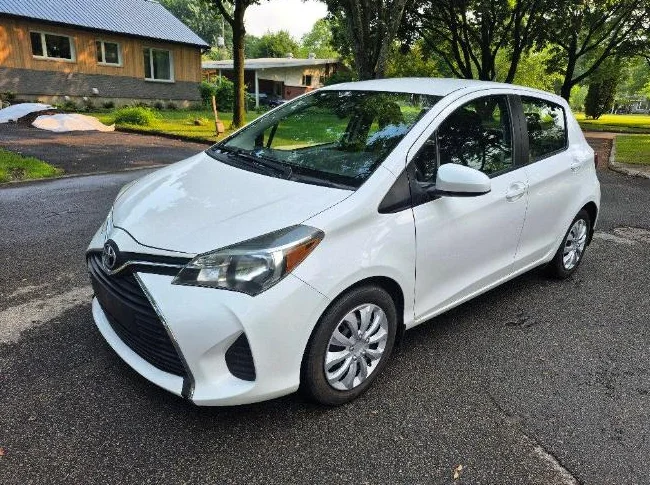 Toyota yaris 2017 automatique full