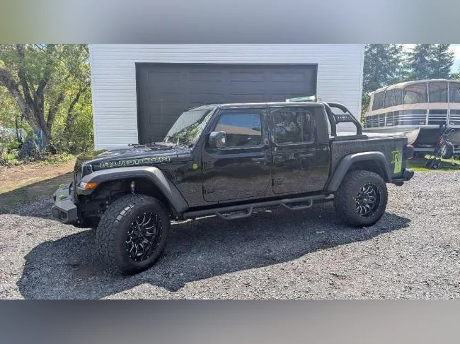 Jeep Gladiator Rubicon thumbnail 10