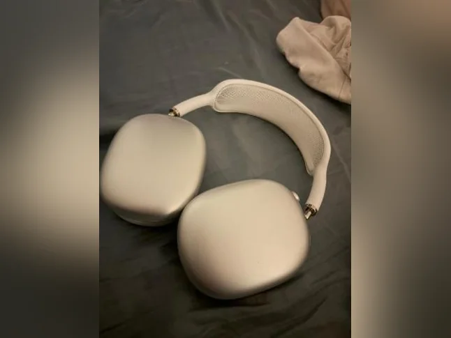 AirPod Max thumbnail 6