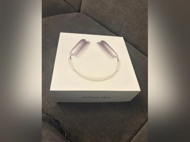 AirPod Max thumbnail 5