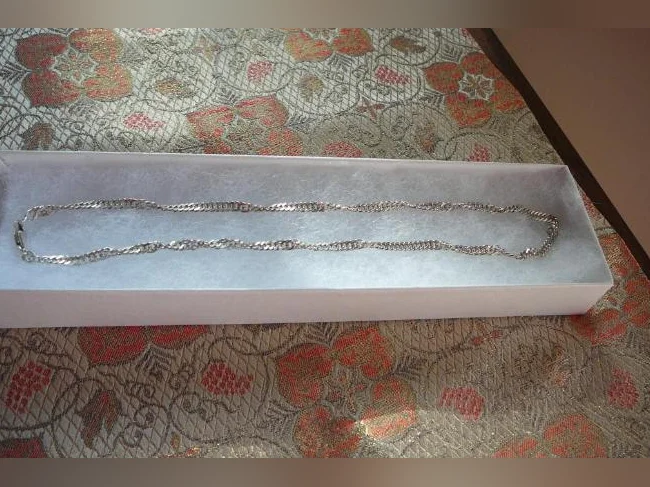 Jolie CHAÎNE en Argent 925. torsadée ( femme ) 16 " , 40 cm.