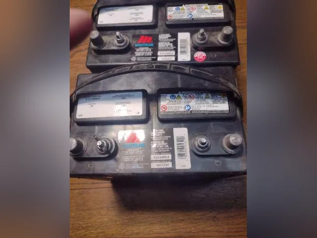 2 BATTERIES