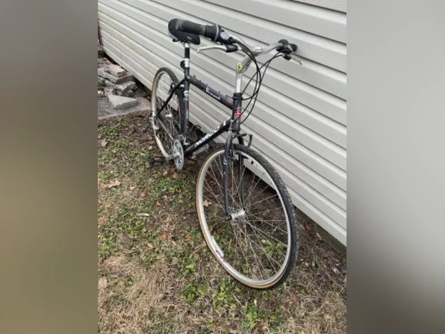 Vélo de ville thumbnail 2