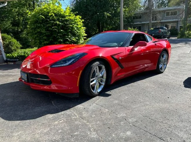Corvette stingray 2017 thumbnail 3