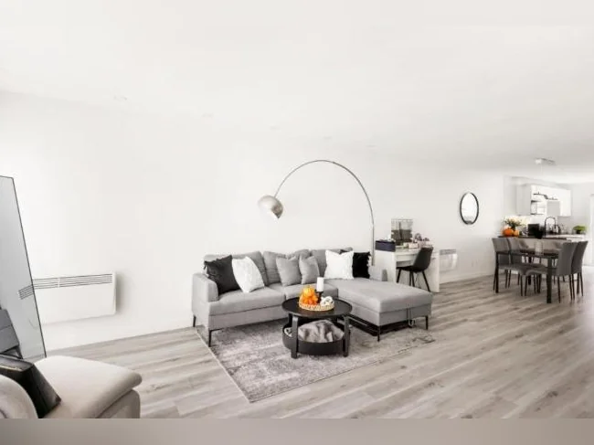 Superbe logement 5 1/2 à louer thumbnail 6