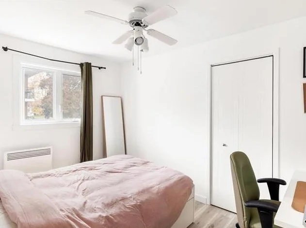 Superbe logement 5 1/2 à louer thumbnail 3