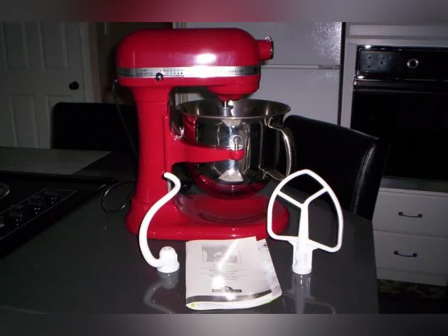 Batteur sur socle KitchenAid Professional 6000 HD – Empire Red thumbnail 6
