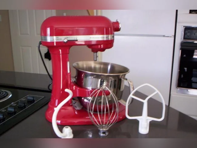 Batteur sur socle KitchenAid Professional 6000 HD – Empire Red