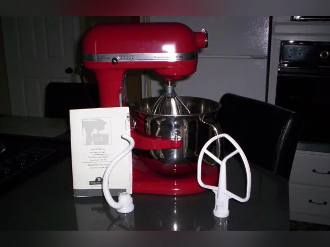 Batteur sur socle KitchenAid Professional 6000 HD – Empire Red thumbnail 5