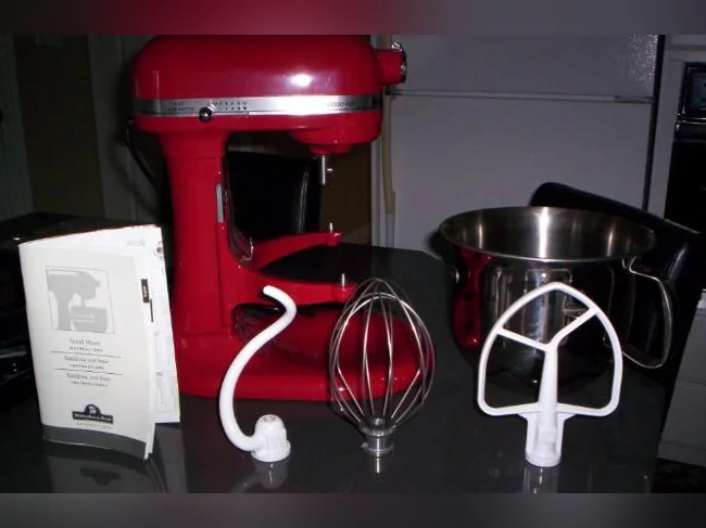 Batteur sur socle KitchenAid Professional 6000 HD – Empire Red thumbnail 7