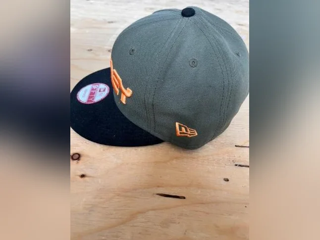 Lot 2 casquettes thumbnail 6
