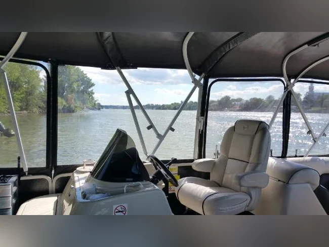 Ponton premier alante 25' 2014 thumbnail 7