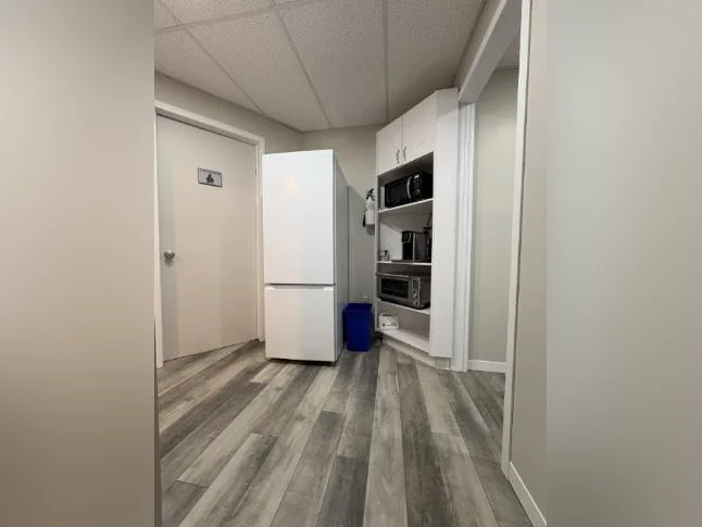 Chambres à louer avec entrée indépendante thumbnail 7