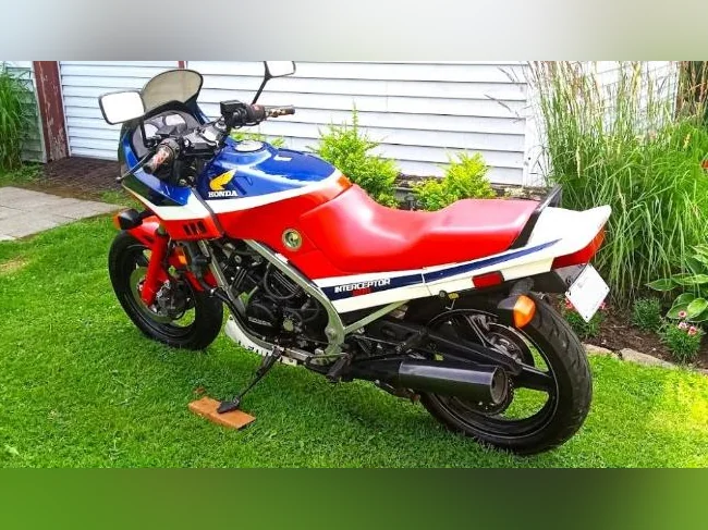 Honda VFR500 Interceptor HRC 1986 thumbnail 4