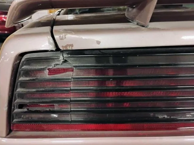 Voiture classique à vendre thumbnail 2