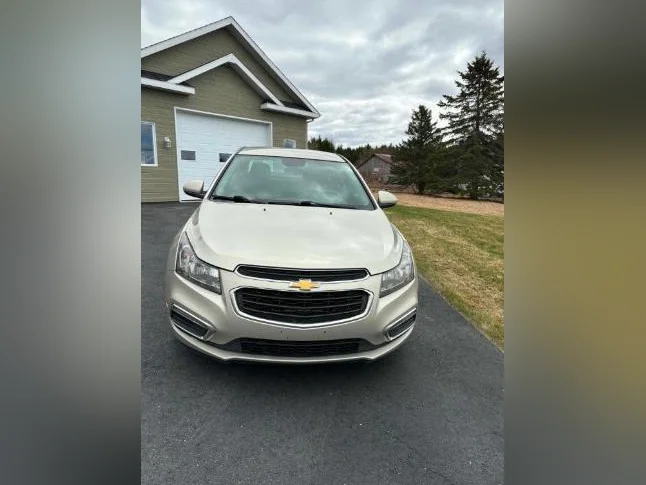 Chevrolet Cruze 2015 thumbnail 4