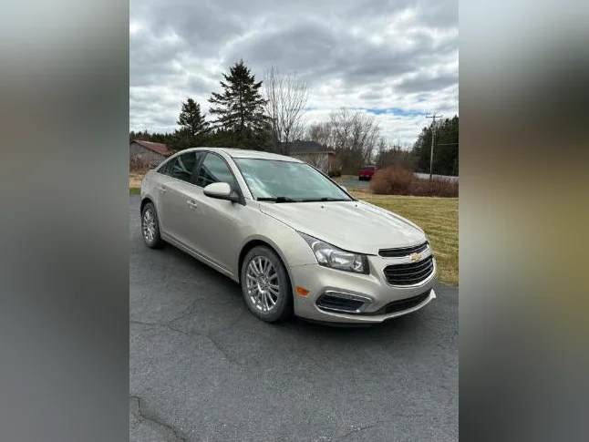 Chevrolet Cruze 2015 thumbnail 2