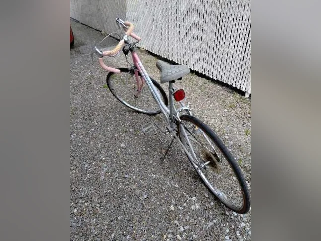 Vélo Huffy de route de 10 vitesses et roues de 27 pouces