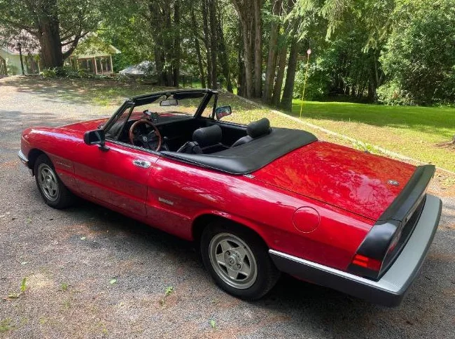 Alfa Romeo Spider 1988 toutneuf thumbnail 4