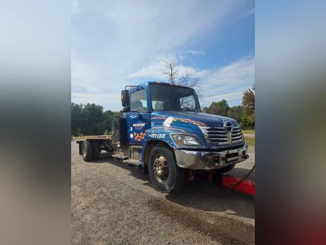Ford f650 towing 2007 moteur a vérifier hino 268 thumbnail 3