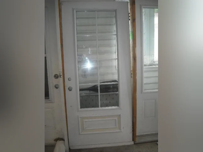 PORTES & FENÈTRES